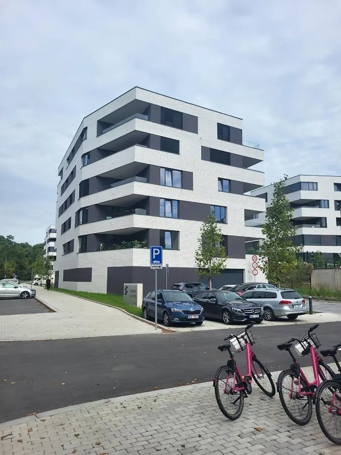 New Apartment In Karlin, Praha 8, Close To Center 프라하